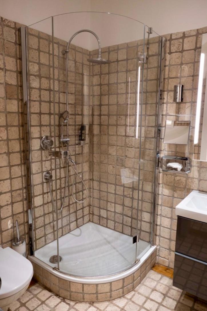 Modern Studios Near City Center Відень Екстер'єр фото