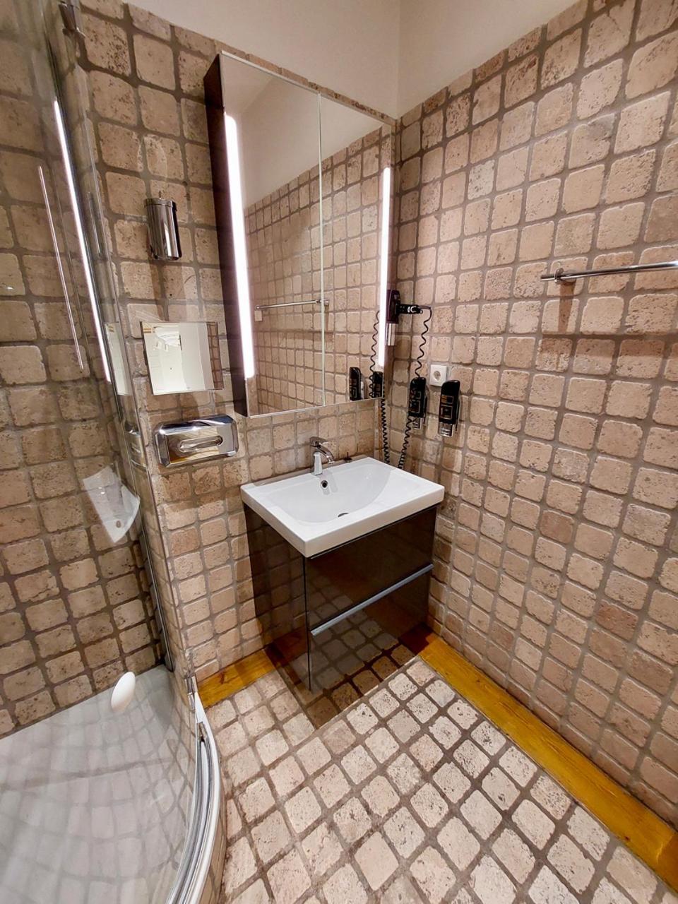 Modern Studios Near City Center Відень Екстер'єр фото